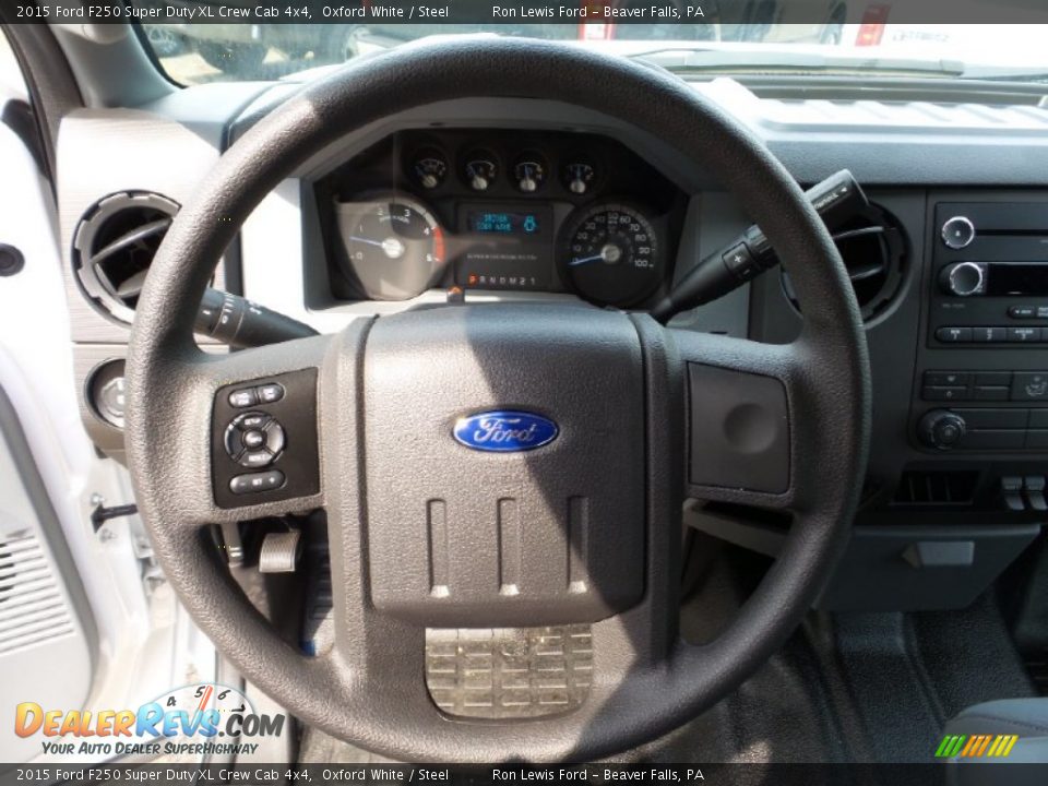 2015 Ford F250 Super Duty XL Crew Cab 4x4 Oxford White / Steel Photo #17