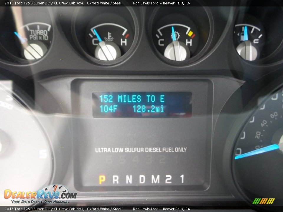 2015 Ford F250 Super Duty XL Crew Cab 4x4 Oxford White / Steel Photo #20