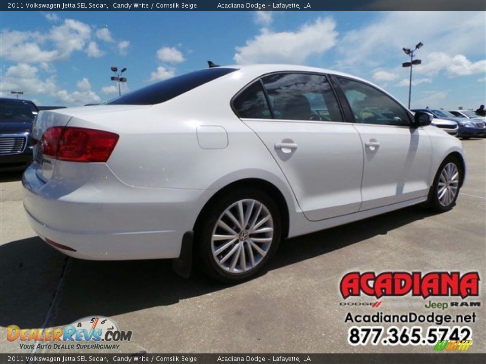 2011 Volkswagen Jetta SEL Sedan Candy White / Cornsilk Beige Photo #8
