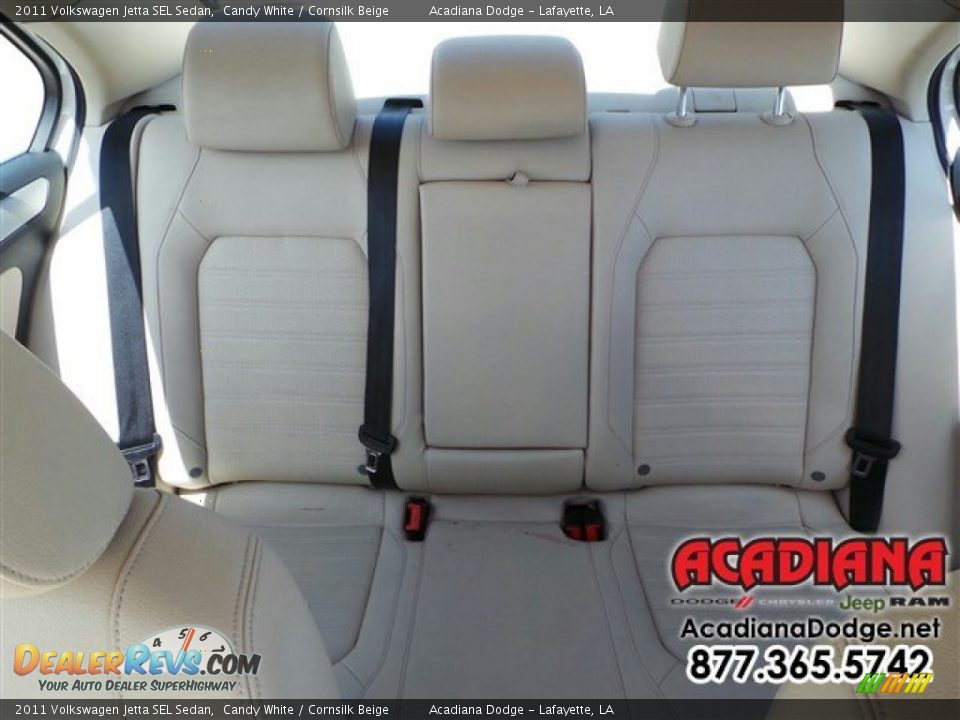 2011 Volkswagen Jetta SEL Sedan Candy White / Cornsilk Beige Photo #27