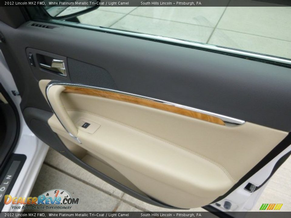 2012 Lincoln MKZ FWD White Platinum Metallic Tri-Coat / Light Camel Photo #12