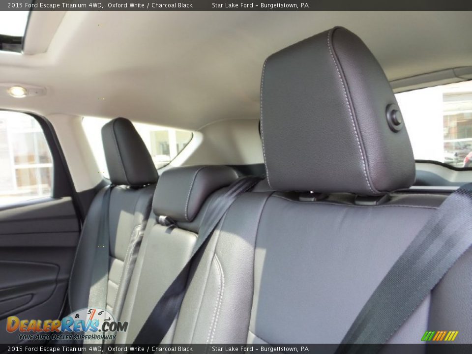 2015 Ford Escape Titanium 4WD Oxford White / Charcoal Black Photo #12