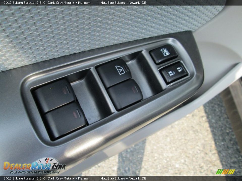 2012 Subaru Forester 2.5 X Dark Gray Metallic / Platinum Photo #13
