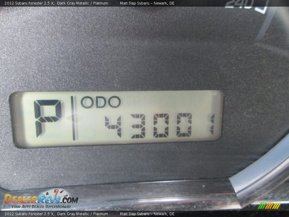 2012 Subaru Forester 2.5 X Dark Gray Metallic / Platinum Photo #27