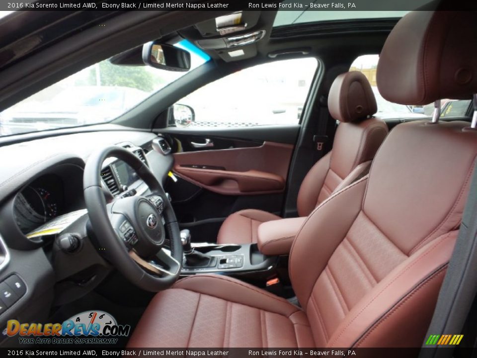 Front Seat of 2016 Kia Sorento Limited AWD Photo #12