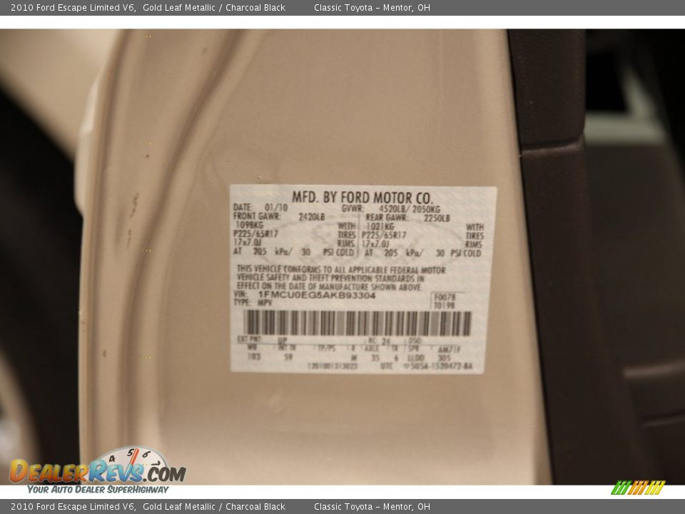 2010 Ford Escape Limited V6 Gold Leaf Metallic / Charcoal Black Photo #17