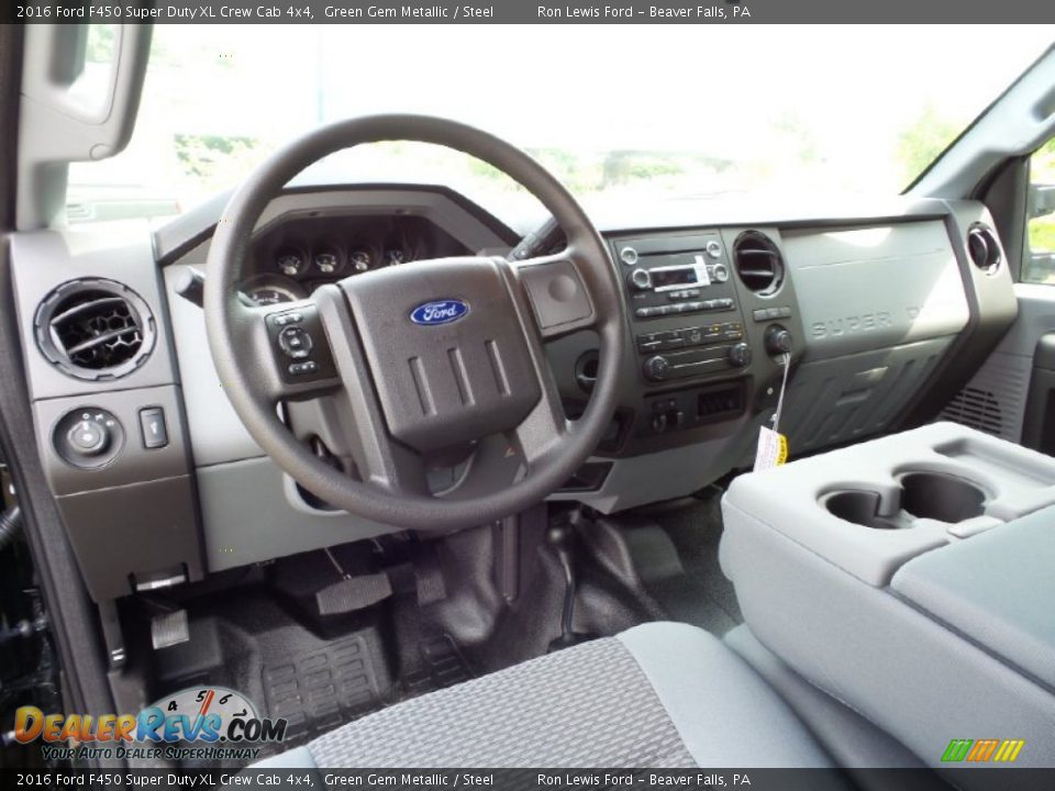 2016 Ford F450 Super Duty XL Crew Cab 4x4 Green Gem Metallic / Steel Photo #14