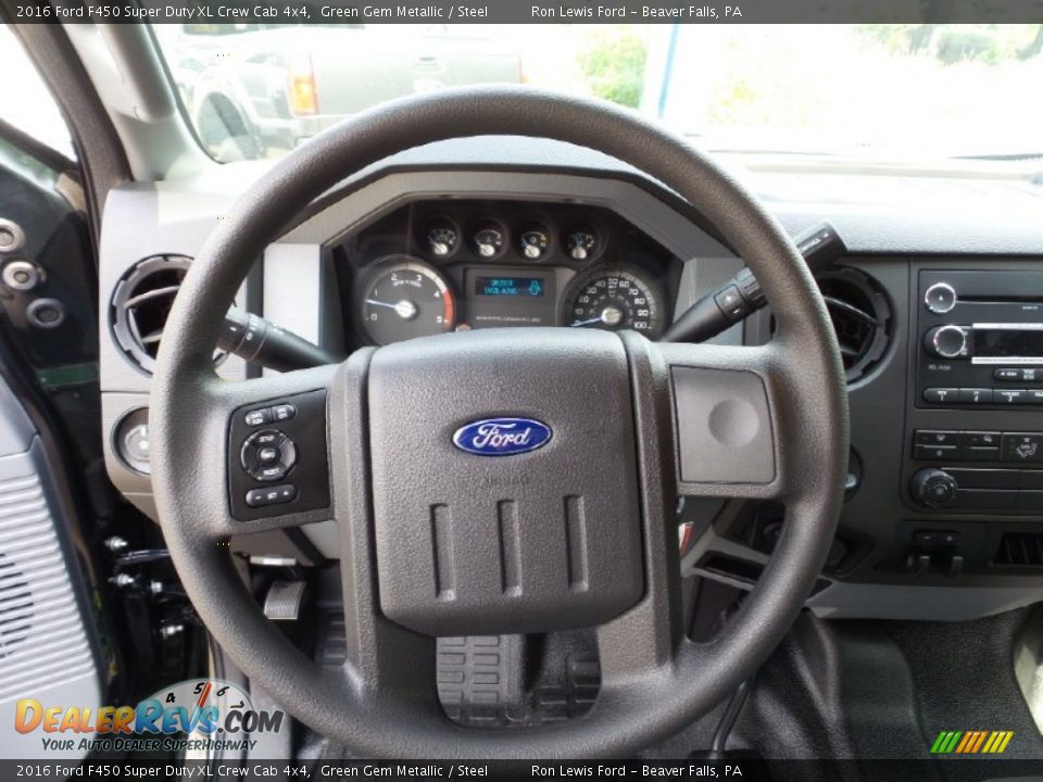 2016 Ford F450 Super Duty XL Crew Cab 4x4 Green Gem Metallic / Steel Photo #17
