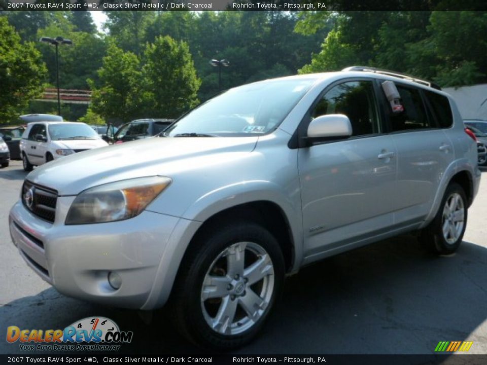 Front 3/4 View of 2007 Toyota RAV4 Sport 4WD Photo #3
