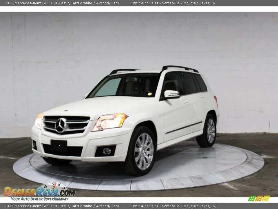 Front 3/4 View of 2012 Mercedes-Benz GLK 350 4Matic Photo #6