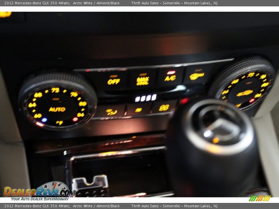 2012 Mercedes-Benz GLK 350 4Matic Arctic White / Almond/Black Photo #21