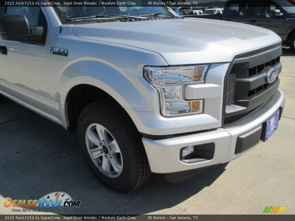 2015 Ford F150 XL SuperCrew Ingot Silver Metallic / Medium Earth Gray Photo #2