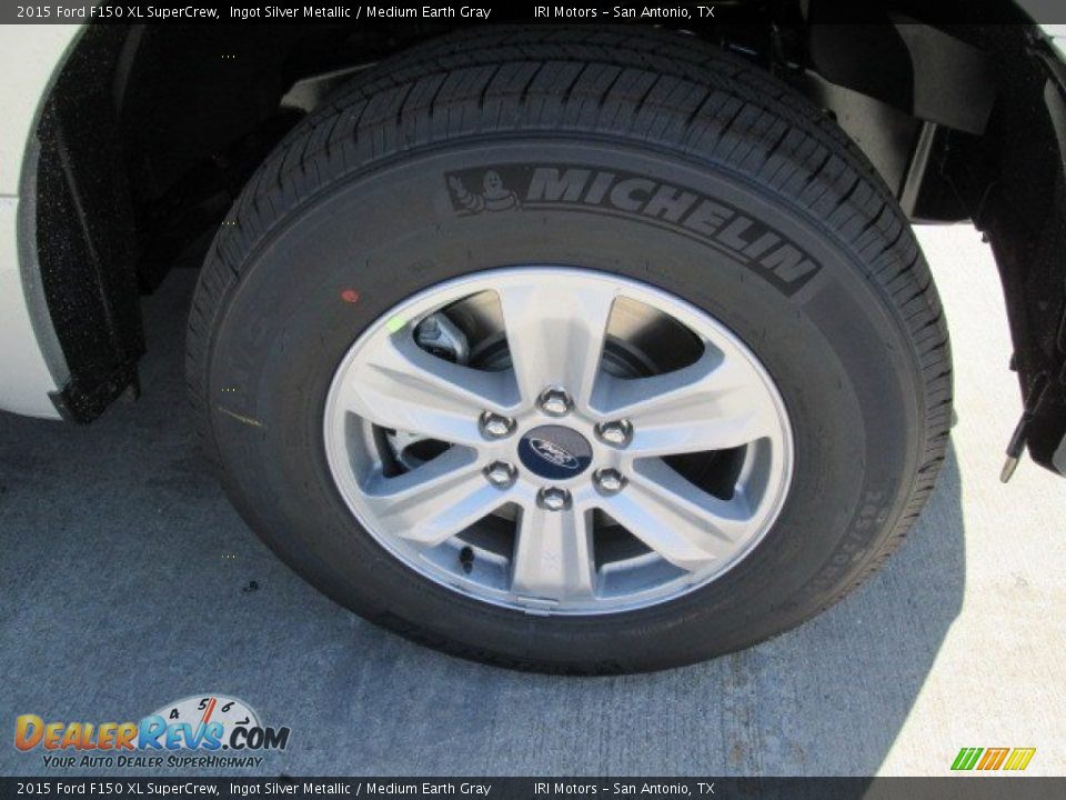 2015 Ford F150 XL SuperCrew Ingot Silver Metallic / Medium Earth Gray Photo #4