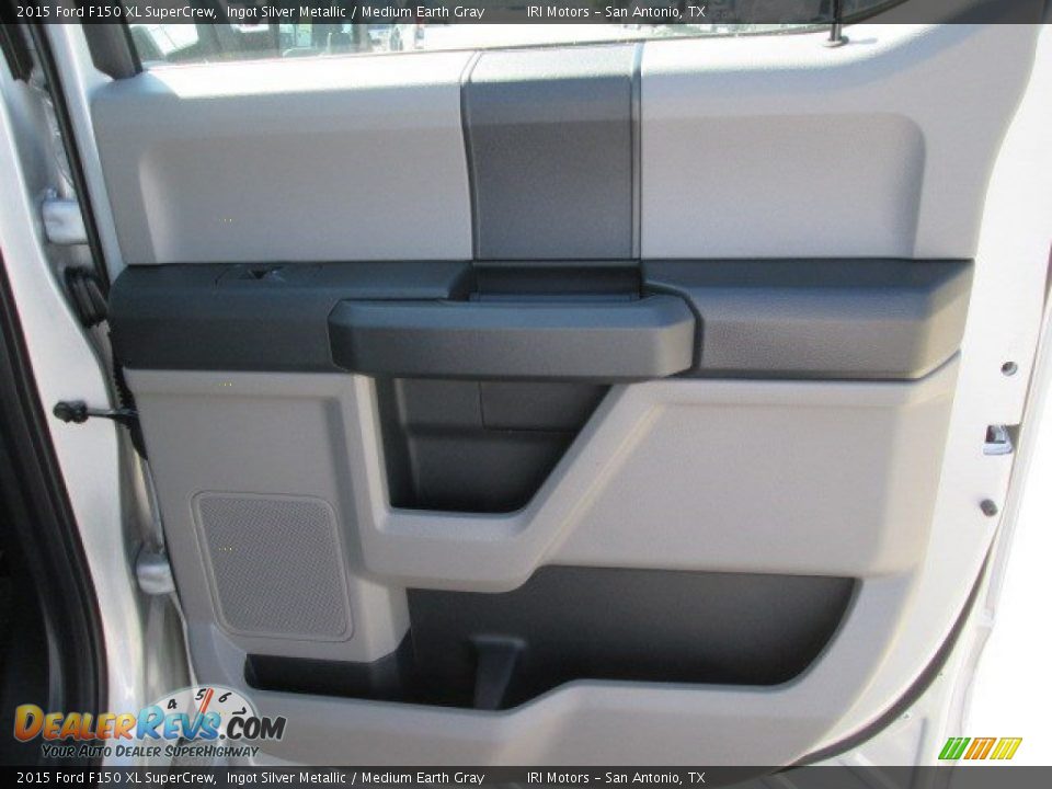 2015 Ford F150 XL SuperCrew Ingot Silver Metallic / Medium Earth Gray Photo #19