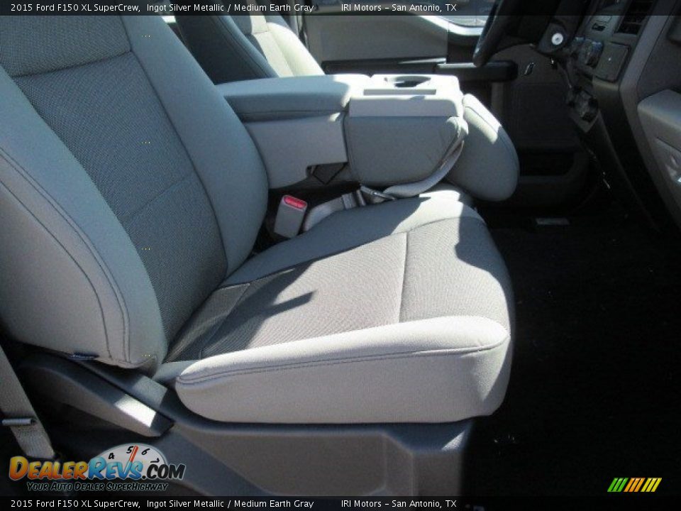 2015 Ford F150 XL SuperCrew Ingot Silver Metallic / Medium Earth Gray Photo #21