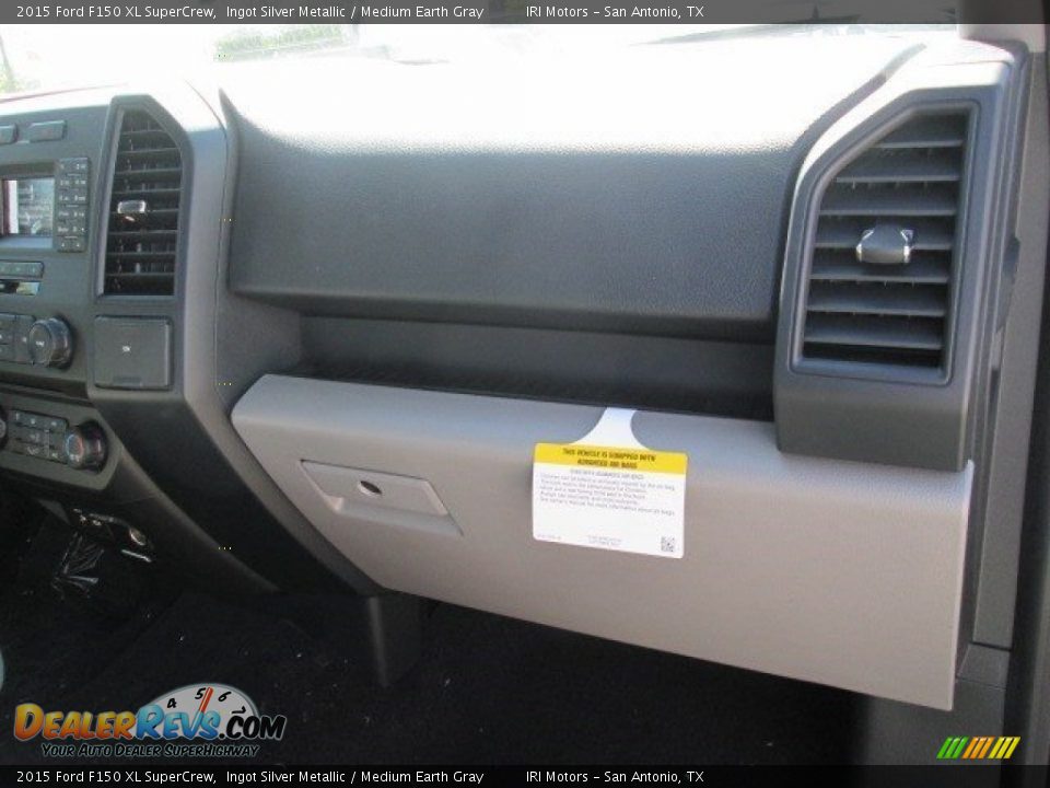 2015 Ford F150 XL SuperCrew Ingot Silver Metallic / Medium Earth Gray Photo #25
