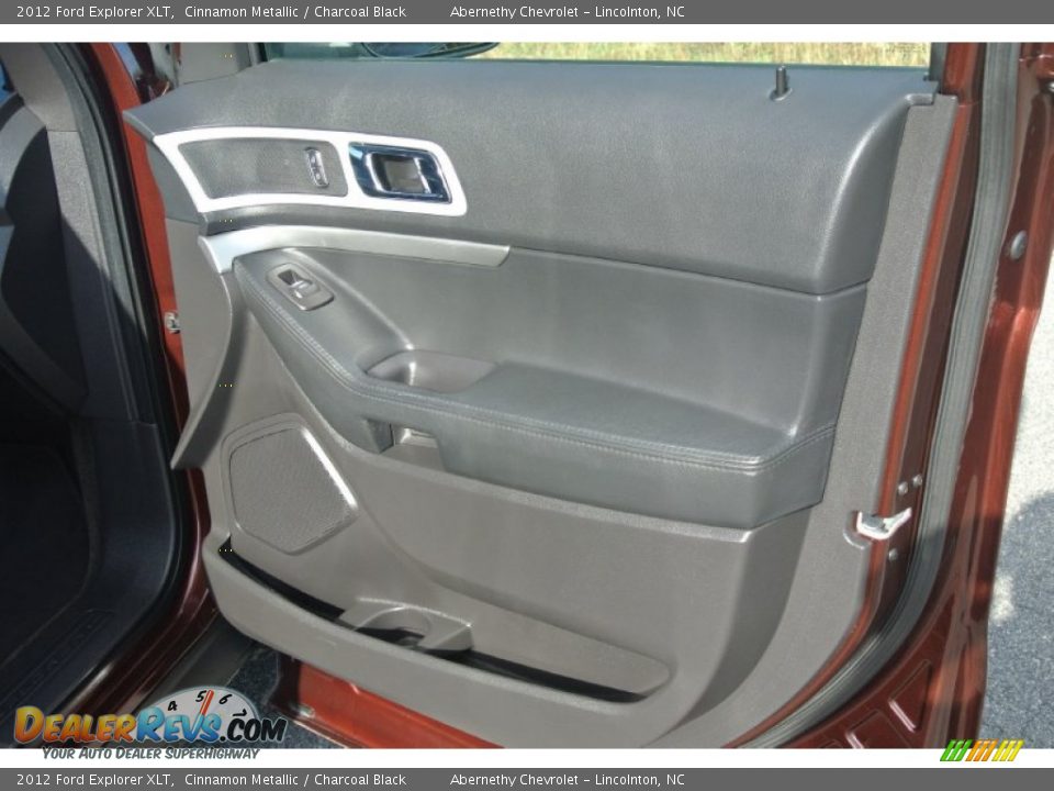 2012 Ford Explorer XLT Cinnamon Metallic / Charcoal Black Photo #22
