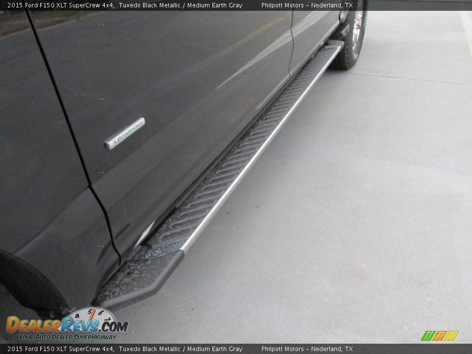 2015 Ford F150 XLT SuperCrew 4x4 Tuxedo Black Metallic / Medium Earth Gray Photo #12