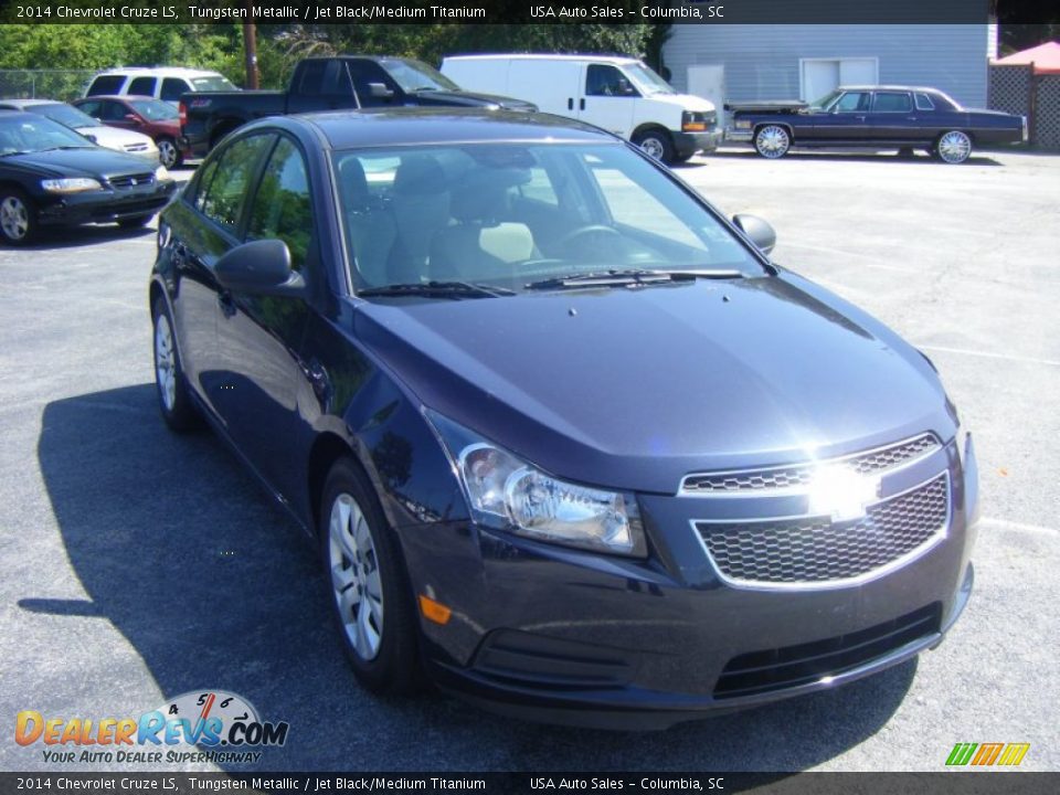 2014 Chevrolet Cruze LS Tungsten Metallic / Jet Black/Medium Titanium Photo #1