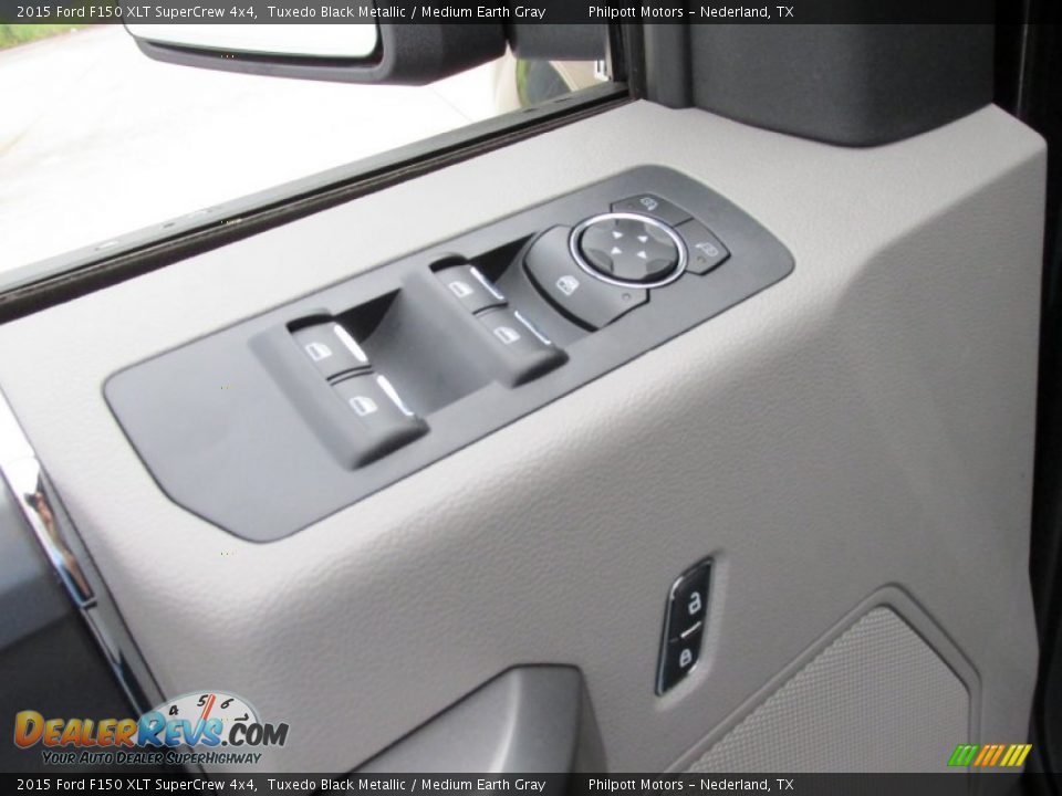 2015 Ford F150 XLT SuperCrew 4x4 Tuxedo Black Metallic / Medium Earth Gray Photo #23