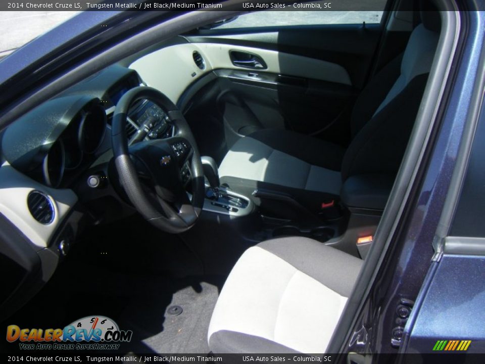 2014 Chevrolet Cruze LS Tungsten Metallic / Jet Black/Medium Titanium Photo #5