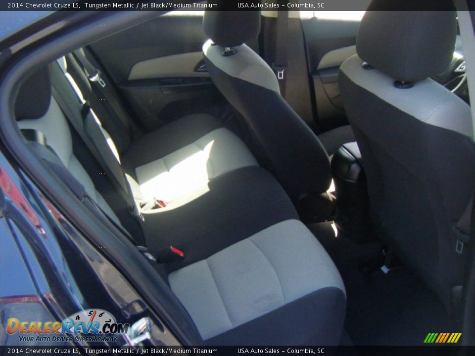 2014 Chevrolet Cruze LS Tungsten Metallic / Jet Black/Medium Titanium Photo #11