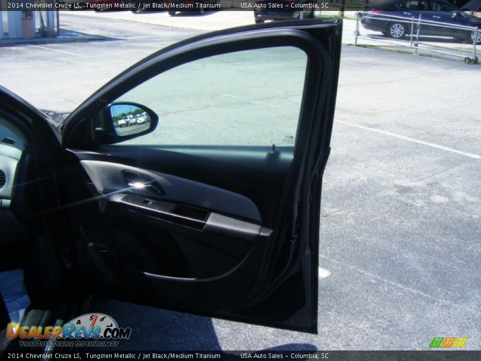 2014 Chevrolet Cruze LS Tungsten Metallic / Jet Black/Medium Titanium Photo #12