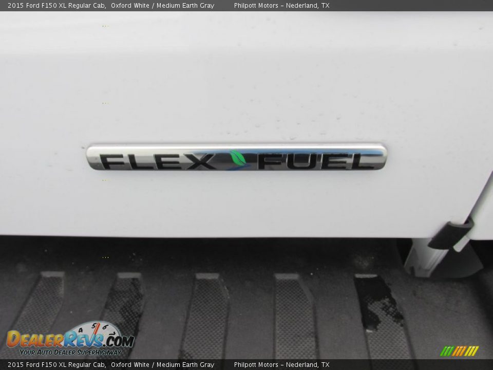 2015 Ford F150 XL Regular Cab Oxford White / Medium Earth Gray Photo #16
