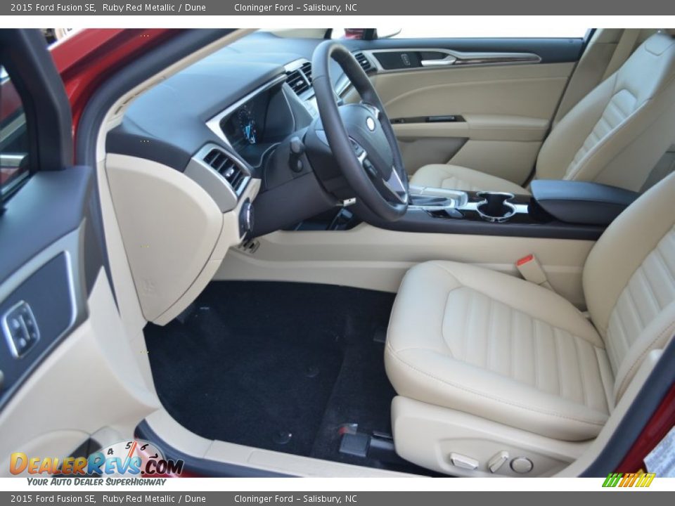 2015 Ford Fusion SE Ruby Red Metallic / Dune Photo #6