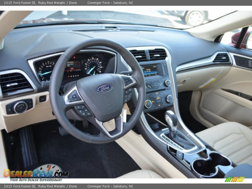 2015 Ford Fusion SE Ruby Red Metallic / Dune Photo #7