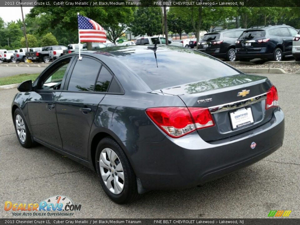 2013 Chevrolet Cruze LS Cyber Gray Metallic / Jet Black/Medium Titanium Photo #9
