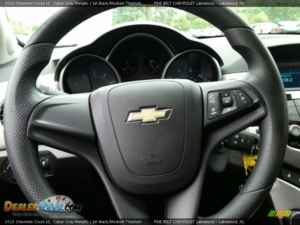 2013 Chevrolet Cruze LS Cyber Gray Metallic / Jet Black/Medium Titanium Photo #13