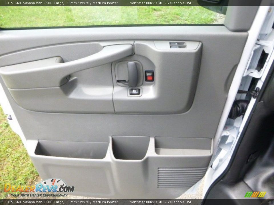 2015 GMC Savana Van 2500 Cargo Summit White / Medium Pewter Photo #19