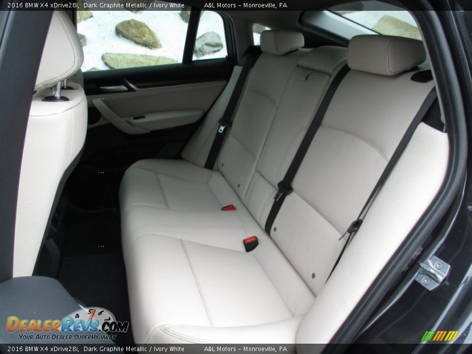 Rear Seat of 2016 BMW X4 xDrive28i Photo #13