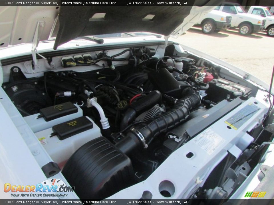 2007 Ford Ranger XL SuperCab Oxford White / Medium Dark Flint Photo #16