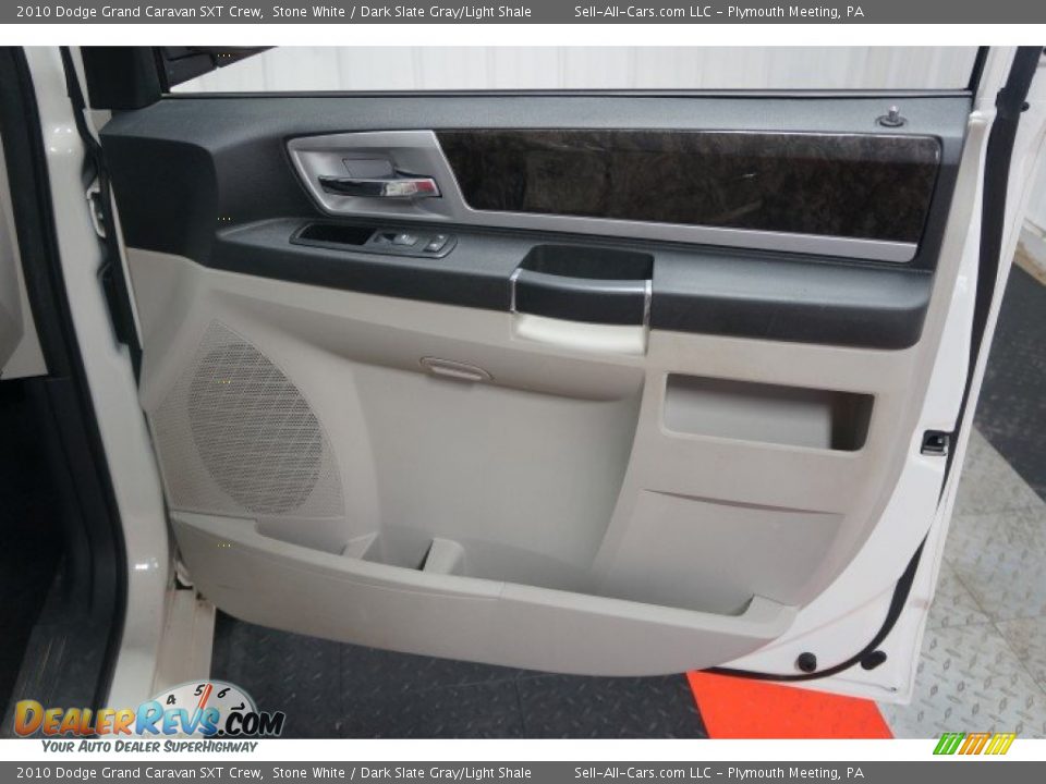 2010 Dodge Grand Caravan SXT Crew Stone White / Dark Slate Gray/Light Shale Photo #17