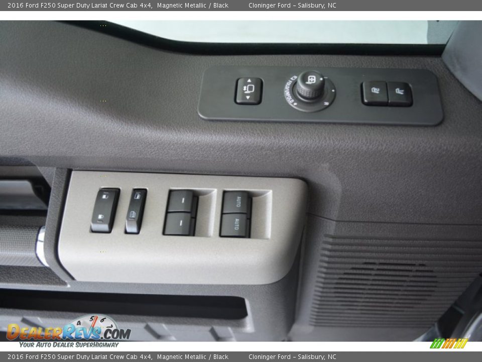 2016 Ford F250 Super Duty Lariat Crew Cab 4x4 Magnetic Metallic / Black Photo #8