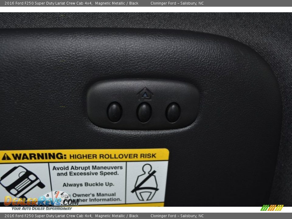 2016 Ford F250 Super Duty Lariat Crew Cab 4x4 Magnetic Metallic / Black Photo #21