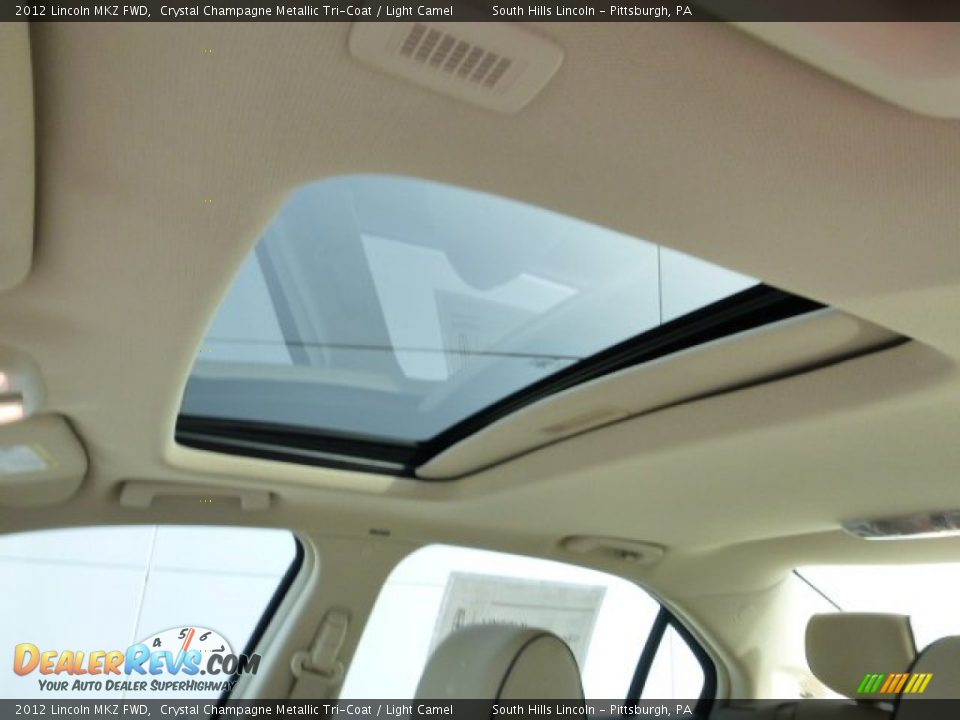 2012 Lincoln MKZ FWD Crystal Champagne Metallic Tri-Coat / Light Camel Photo #20