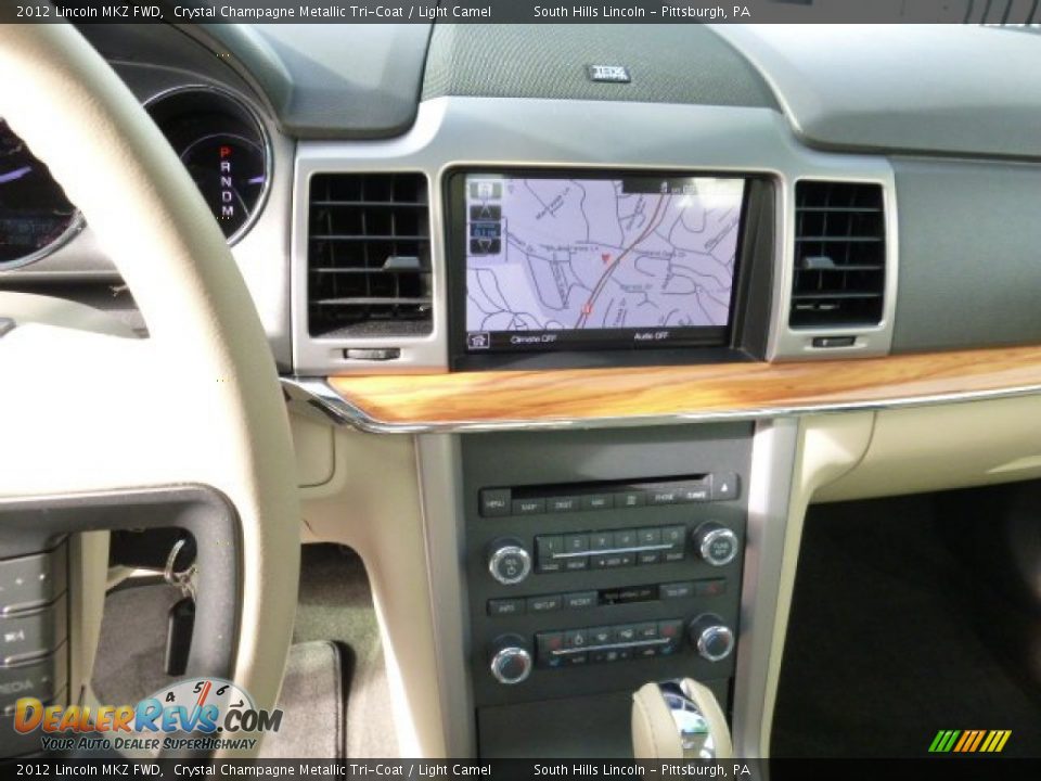 2012 Lincoln MKZ FWD Crystal Champagne Metallic Tri-Coat / Light Camel Photo #22