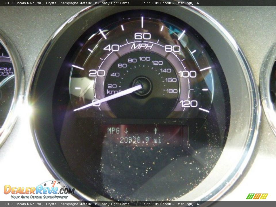 2012 Lincoln MKZ FWD Crystal Champagne Metallic Tri-Coat / Light Camel Photo #24