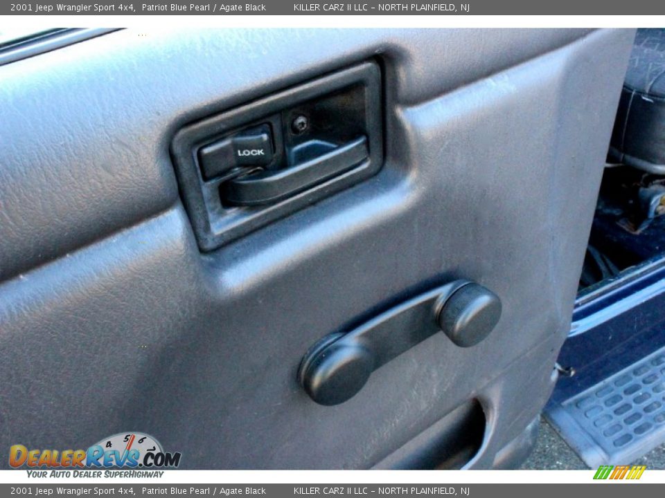 2001 Jeep Wrangler Sport 4x4 Patriot Blue Pearl / Agate Black Photo #12