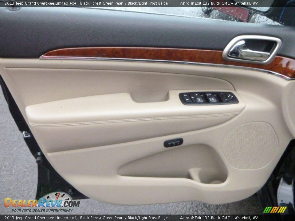 2013 Jeep Grand Cherokee Limited 4x4 Black Forest Green Pearl / Black/Light Frost Beige Photo #15