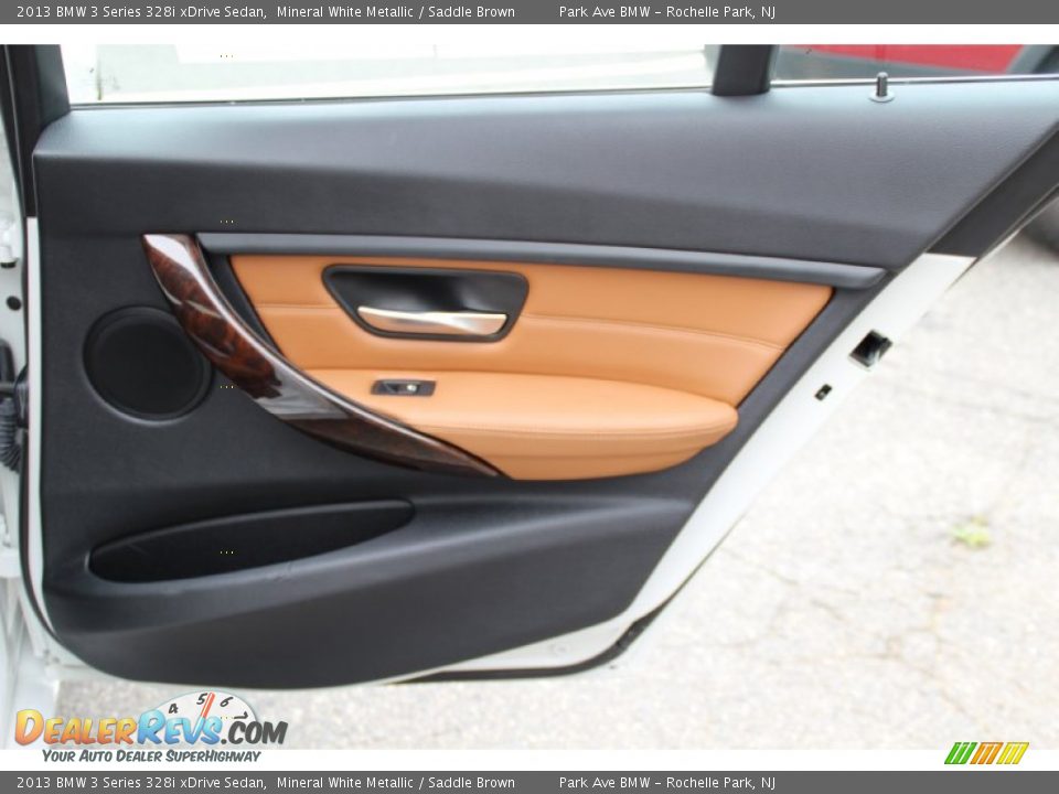 2013 BMW 3 Series 328i xDrive Sedan Mineral White Metallic / Saddle Brown Photo #24
