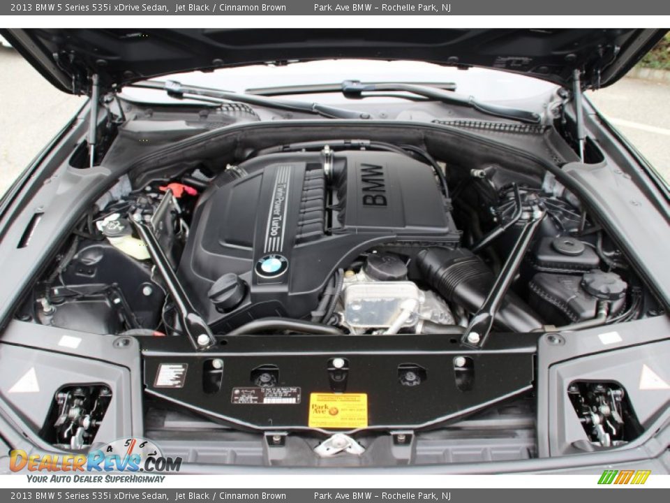 2013 BMW 5 Series 535i xDrive Sedan Jet Black / Cinnamon Brown Photo #30