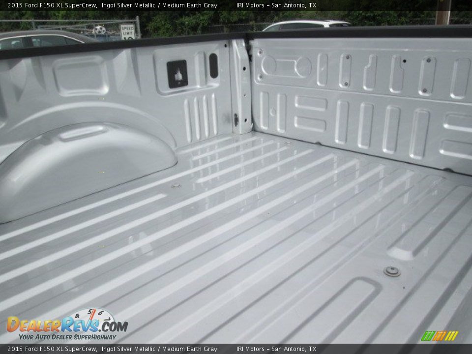 2015 Ford F150 XL SuperCrew Ingot Silver Metallic / Medium Earth Gray Photo #15
