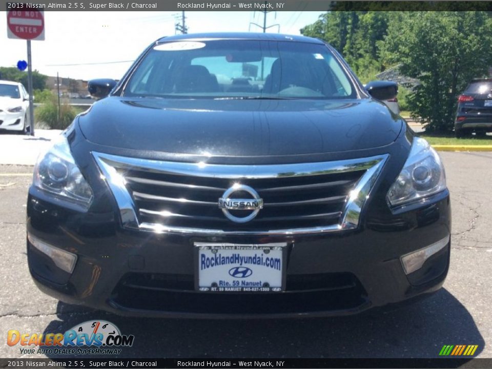 2013 Nissan Altima 2.5 S Super Black / Charcoal Photo #2