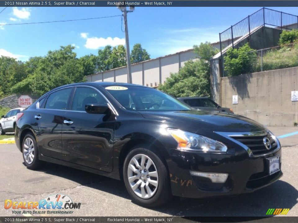 2013 Nissan Altima 2.5 S Super Black / Charcoal Photo #3
