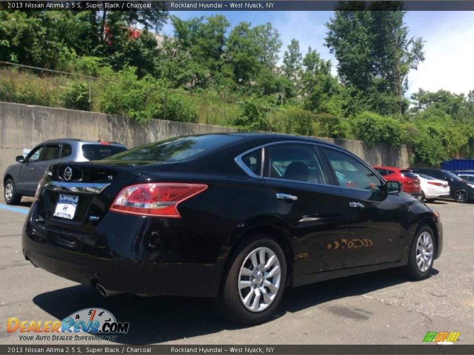 2013 Nissan Altima 2.5 S Super Black / Charcoal Photo #4