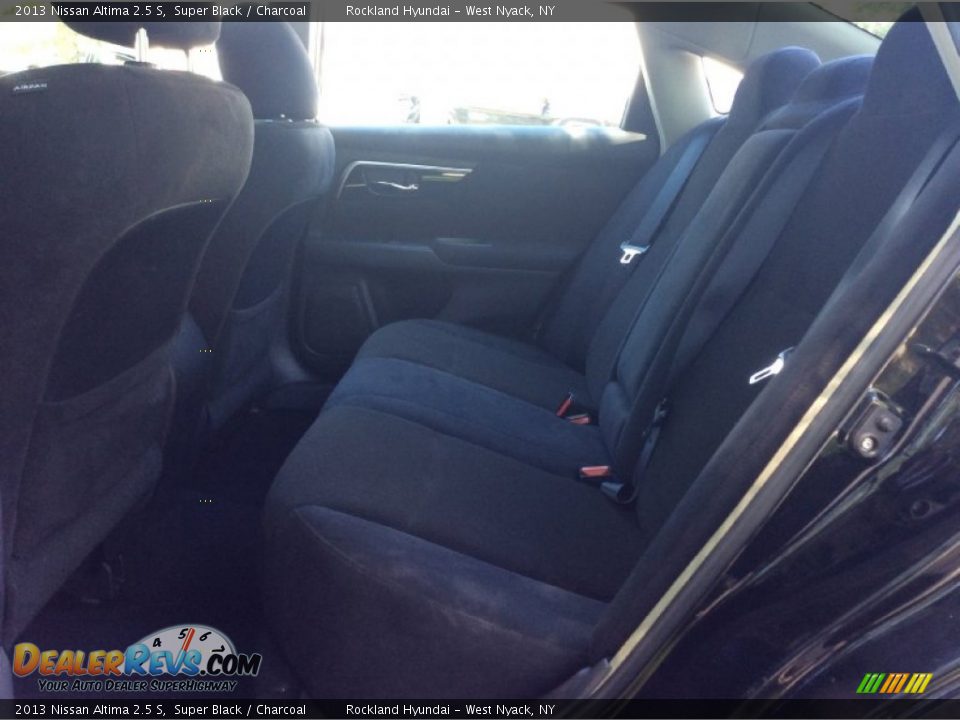 2013 Nissan Altima 2.5 S Super Black / Charcoal Photo #19